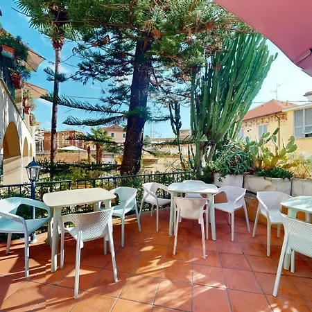 吉娜别墅 酒店 3*