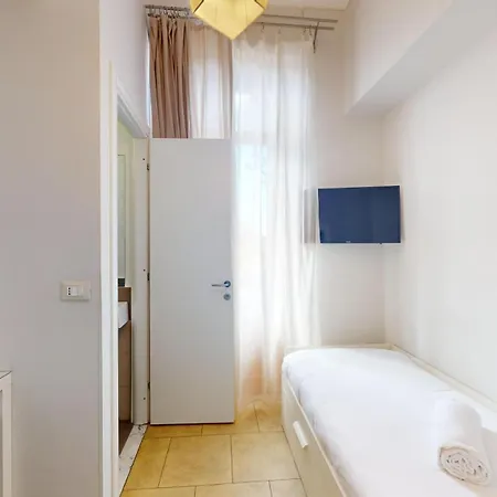 Gina Hotel Finale Ligure