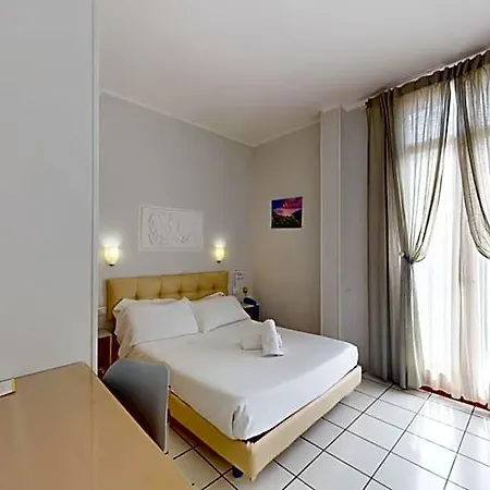 Gina Hotel 3*