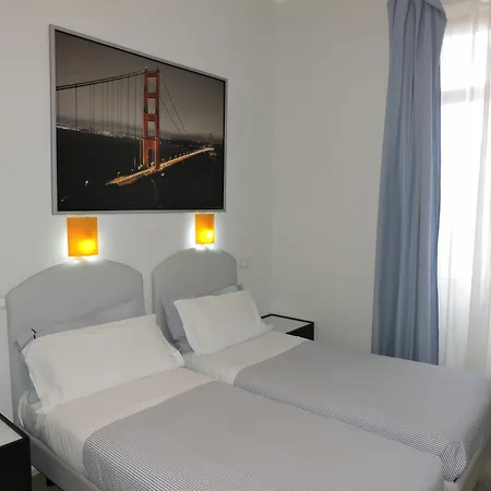 Gina Hotel