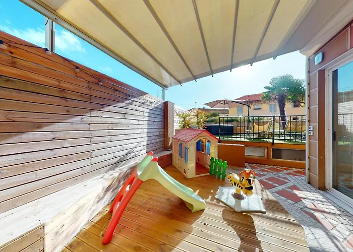 Gina 3* Finale Ligure