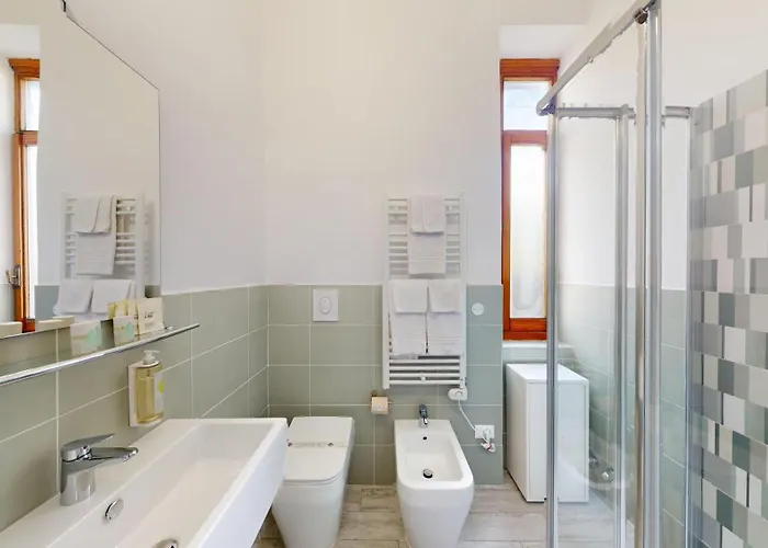 Gina 3* Finale Ligure