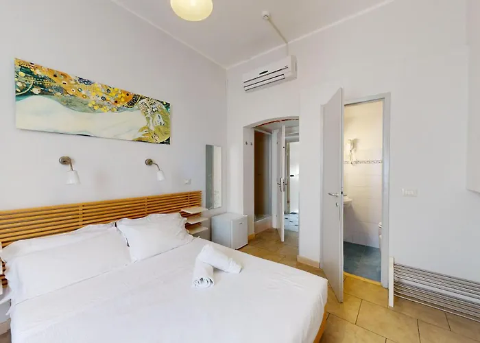 Gina Hotel Finale Ligure