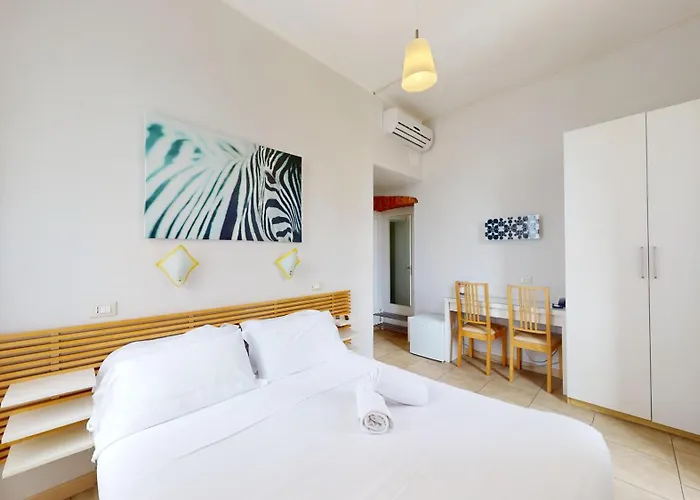 Gina 3* Finale Ligure