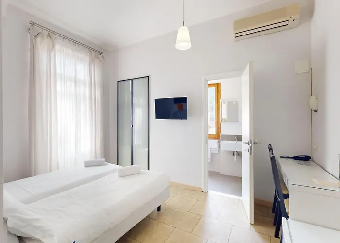 Hotel Gina Finale Ligure